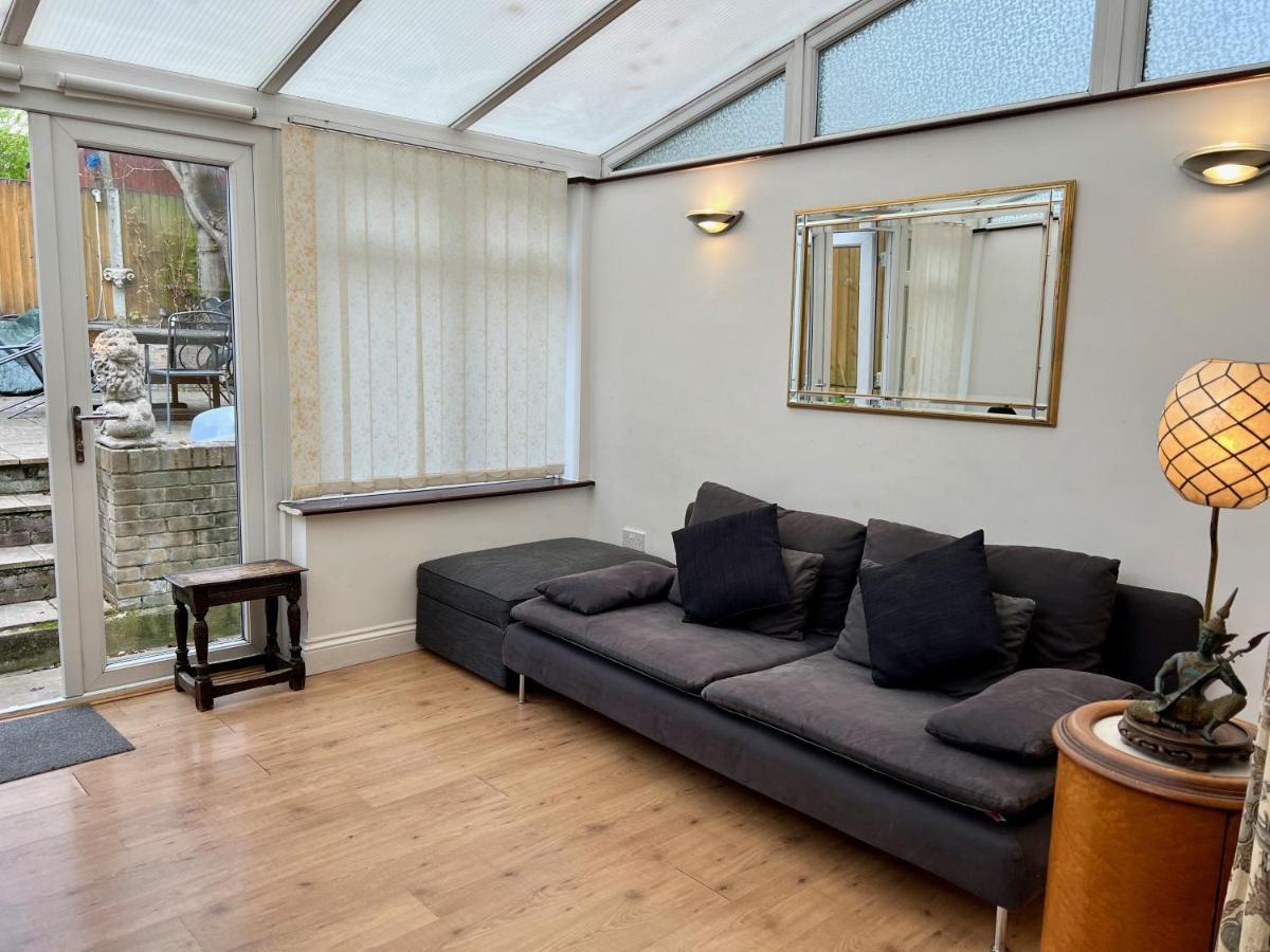 Edencourt Apartment London Eksteriør billede